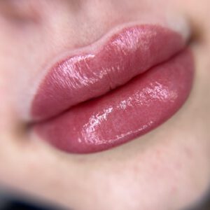 Freshly cosmetically tattooed lushes lips