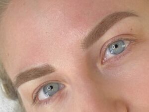 Eyebrows post procedure