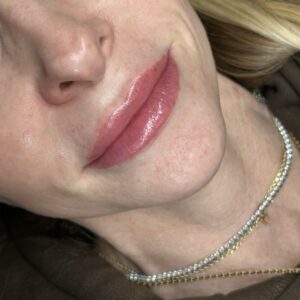 Lip Blush First Session - Image 7